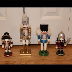 Mini Nutcrackers